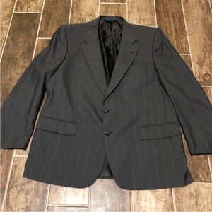 Burberry’s Vintage Wool Suit Blazer